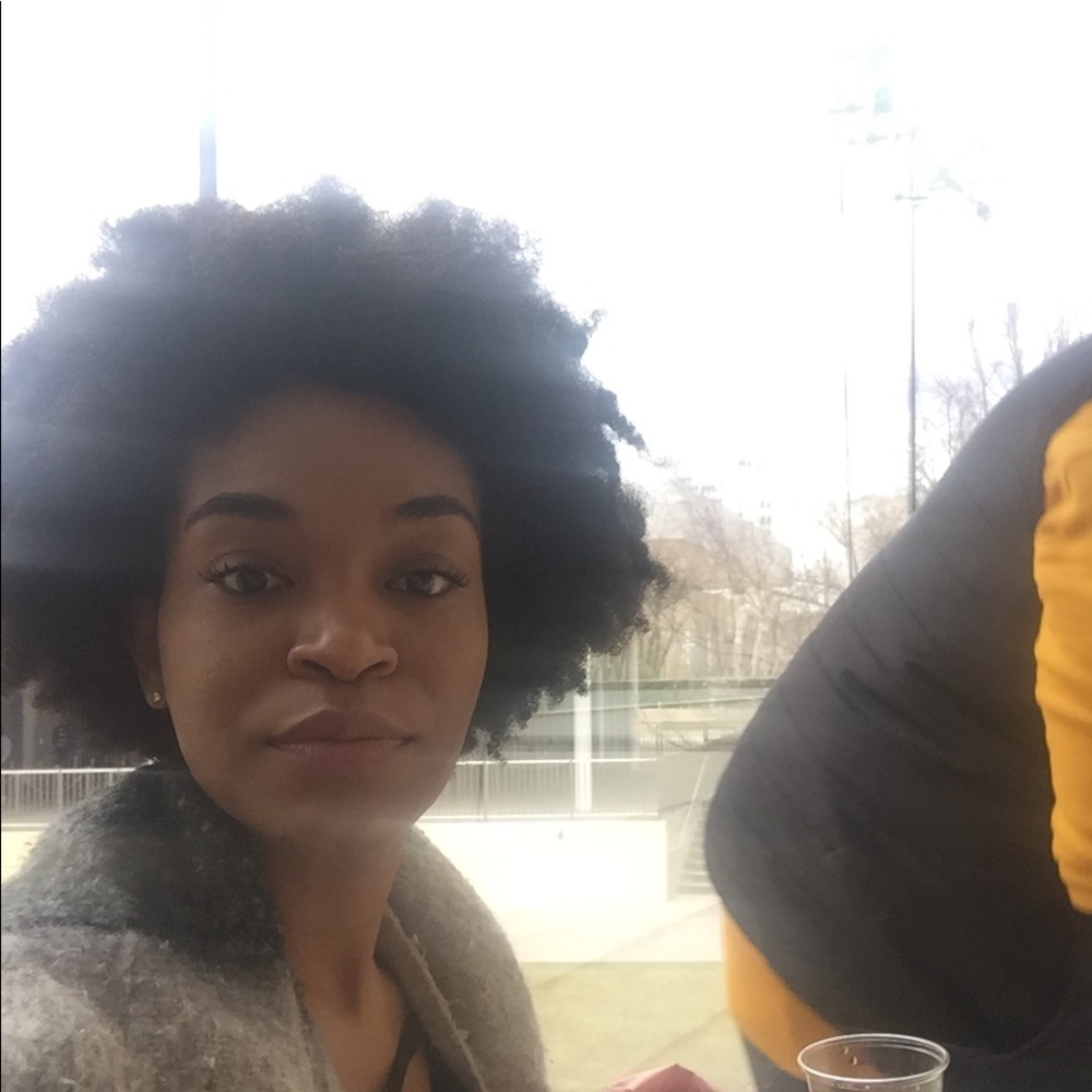 Meet your Posher, Greer